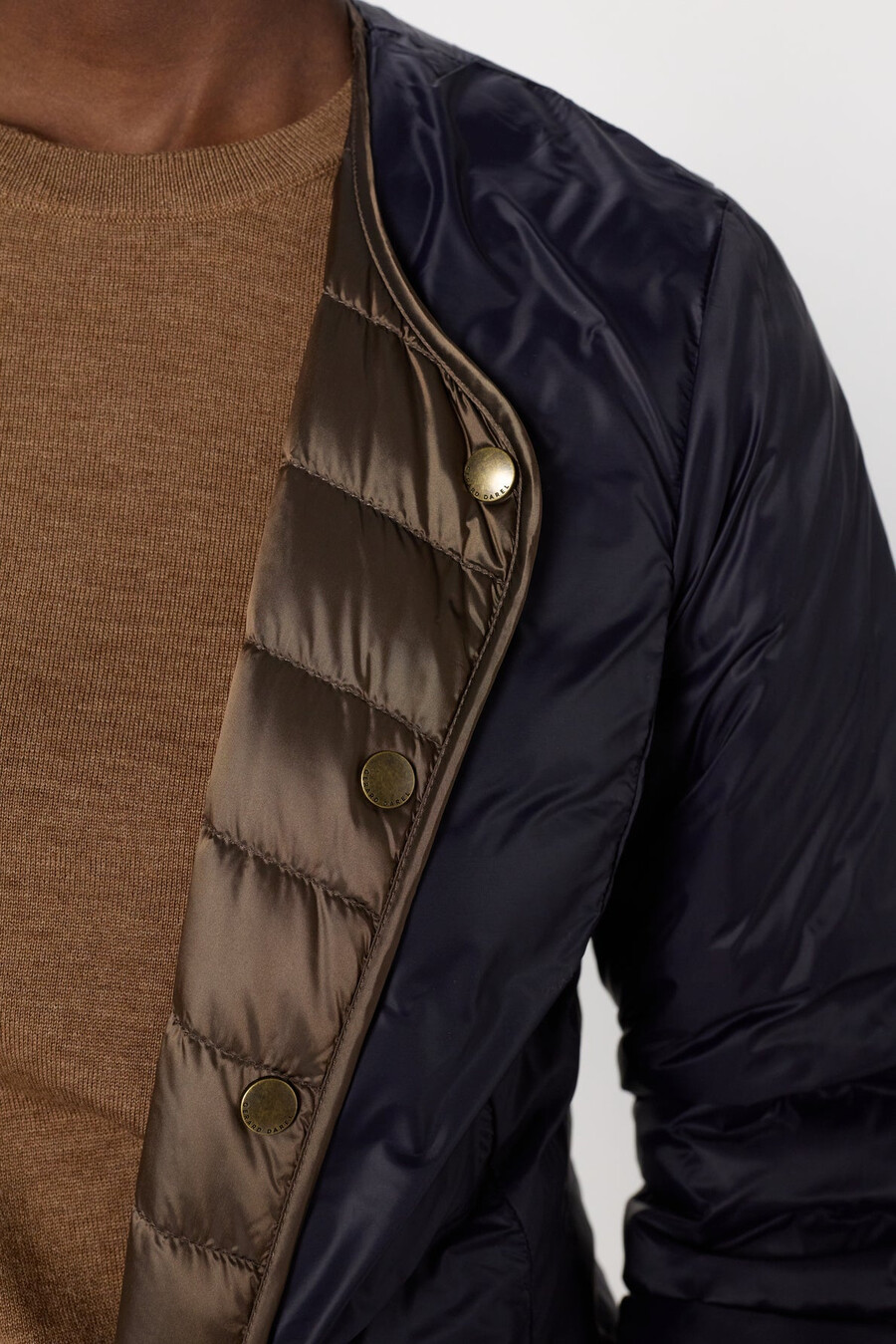 chaqueta ligera reversible de plumas - micaela