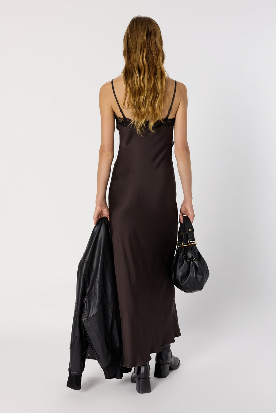 vestido largo con tirantes finos y encaje - lou