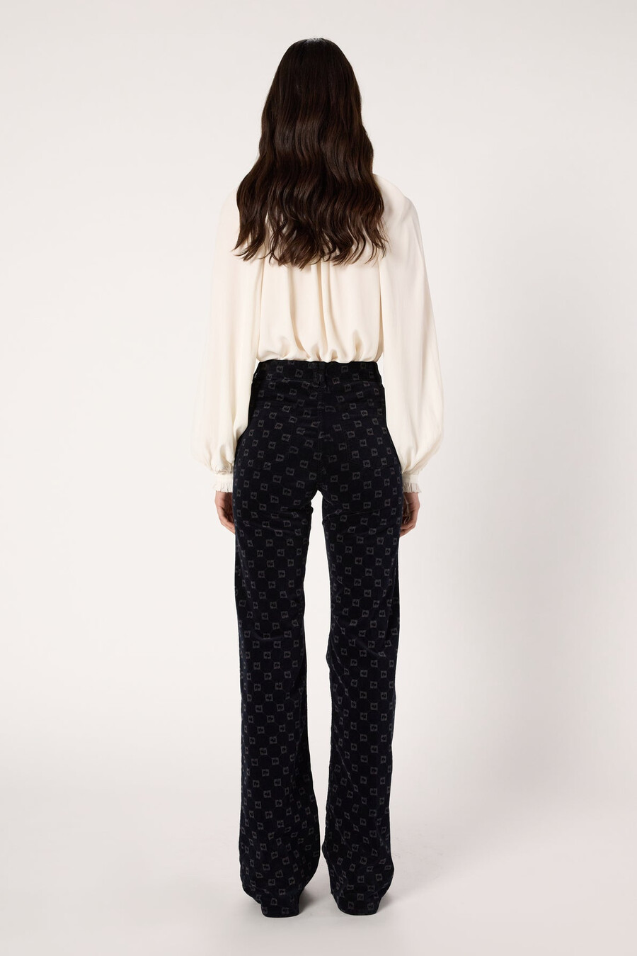 pantalones acampanados de terciopelo con monograma - anna