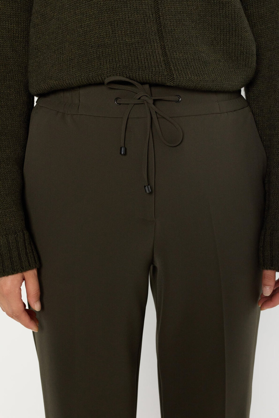 pantalón recto con espalda elástica - clarael