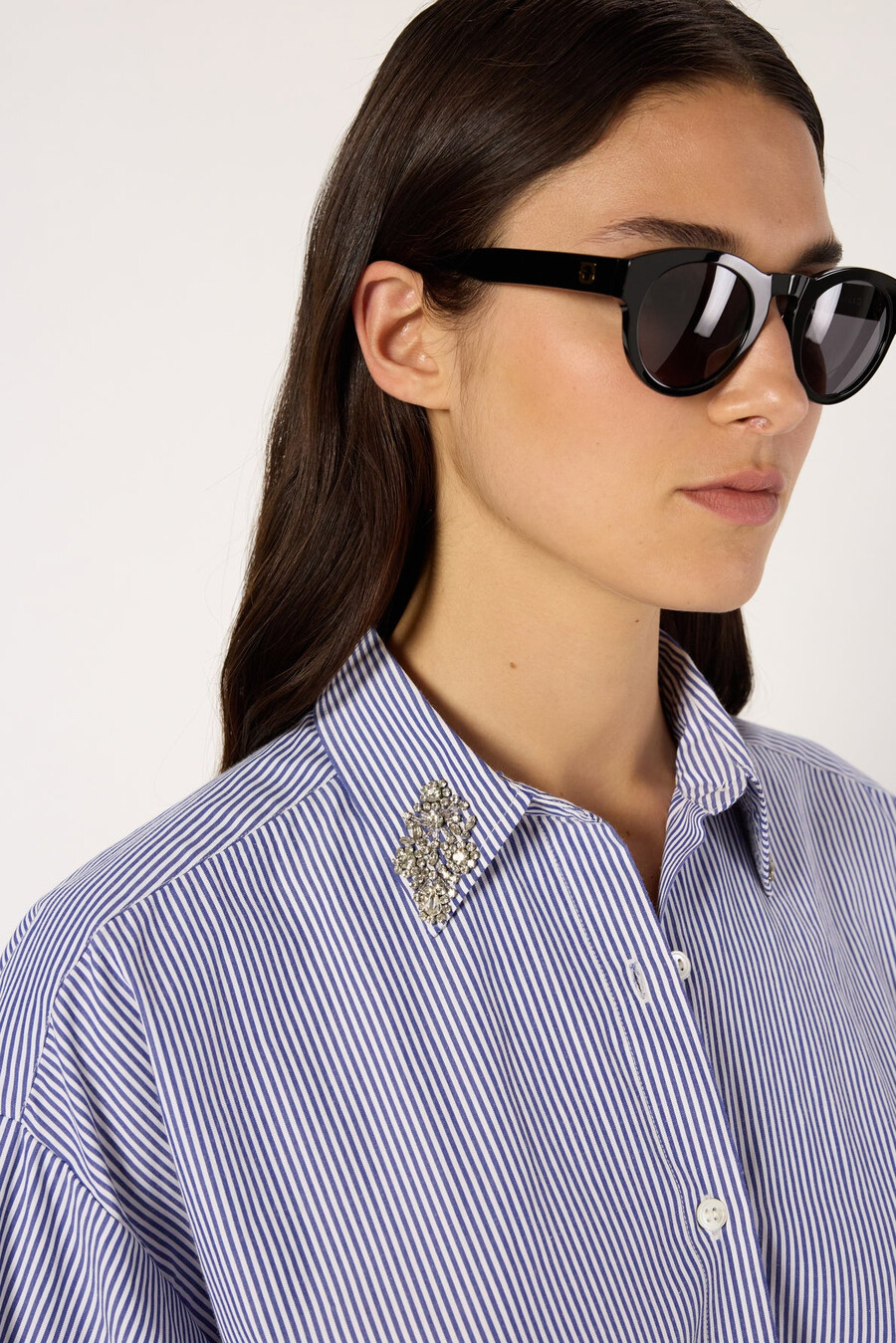 camisa de rayas con cuello de pedrería - ana