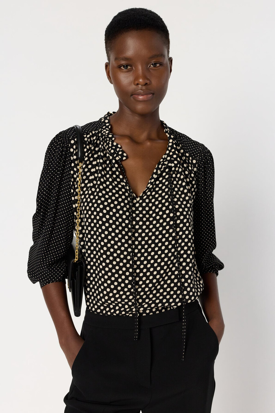 blusa de lunares suaves - arielle