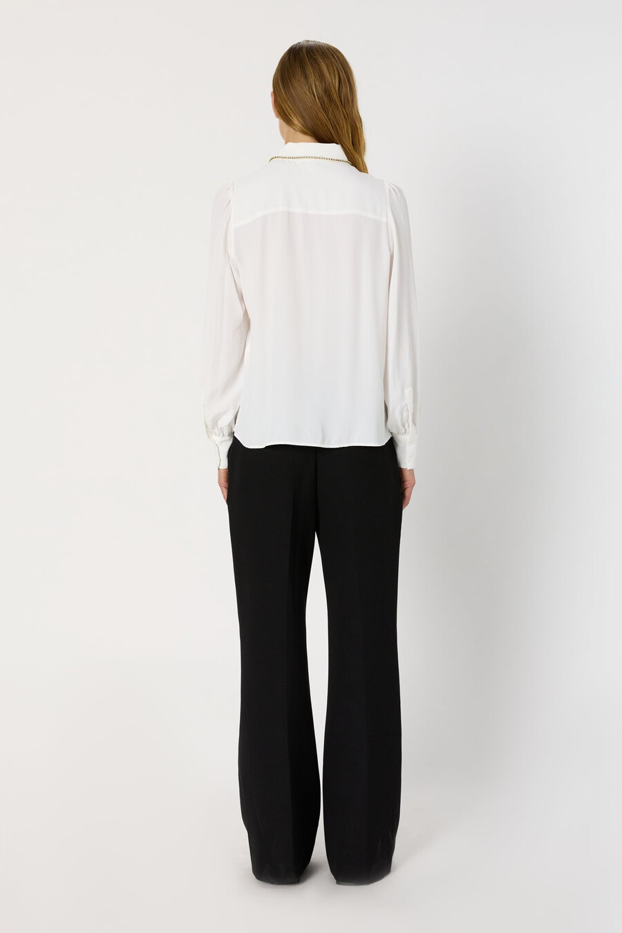camisa con perlas doradas - astrid